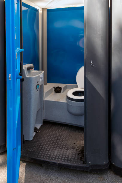 Best Portable restroom trailer rental  in Eden, NC